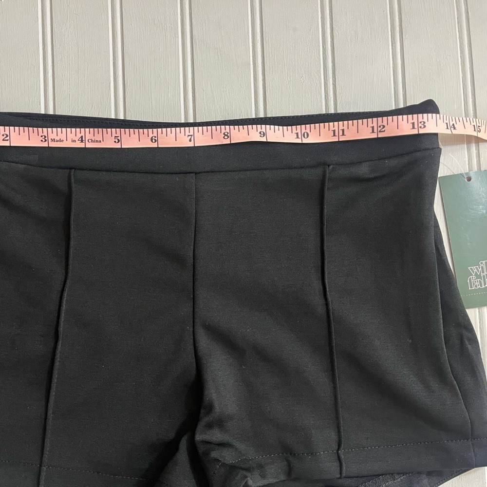 Wild Fable High Rise Hot Shorts Womens Small Black Stretchy Side Zipper NWT - Picture 6 of 10